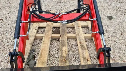 Погрузчик КИТ-комплект F-300 для минитракторов