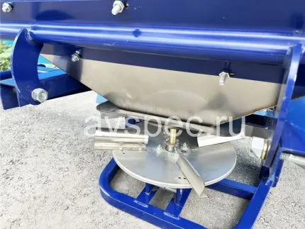 Разбрасыватель минеральных удобрений 2 FX-600